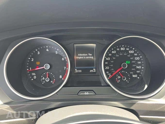 2019 Volkswagen Tiguan S – miniatura 9