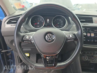 2019 Volkswagen Tiguan SE - miniatura 10