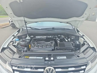 2019 Volkswagen Tiguan SE – miniatura 12