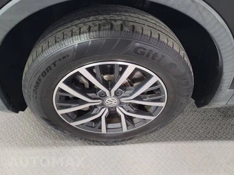 2019 Volkswagen Tiguan SE - miniatura 29