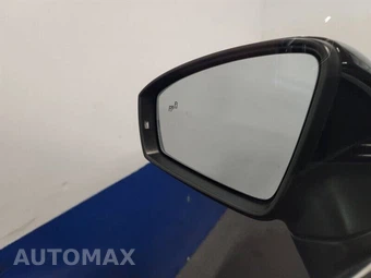 2019 Volkswagen Tiguan SE - miniatura 4