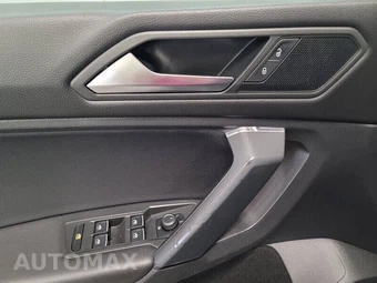 2019 Volkswagen Tiguan SE - miniatura 5