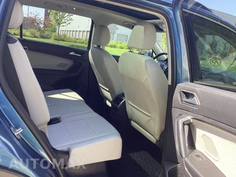 2019 Volkswagen Tiguan SE - miniatura 12