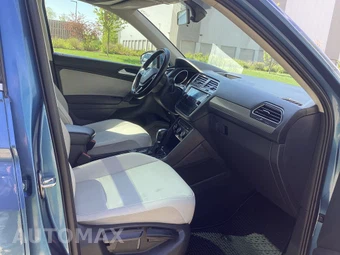 2019 Volkswagen Tiguan SE - miniatura 15