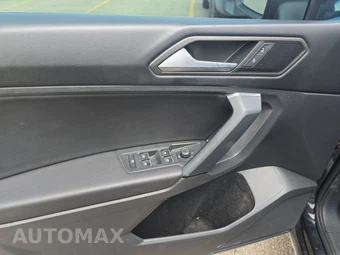 2019 Volkswagen Tiguan SE – miniatura 9