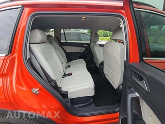 2019 Volkswagen Tiguan SE - miniatura 16