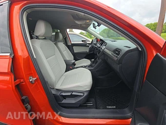 2019 Volkswagen Tiguan SE - miniatura 18