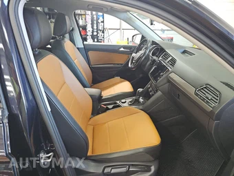 2019 Volkswagen Tiguan SE - miniatura 8