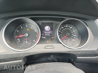 2019 Volkswagen Tiguan SE - miniatura 12