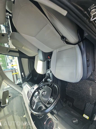 2019 Volkswagen Tiguan SE - miniatura 7