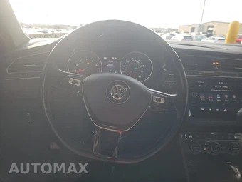 2019 Volkswagen Tiguan SE - miniatura 10