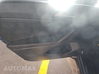 2019 Volkswagen Tiguan SE - miniatura 9