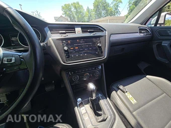 2019 Volkswagen Tiguan SE - miniatura 10