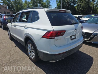 2019 Volkswagen Tiguan SE - miniatura 2
