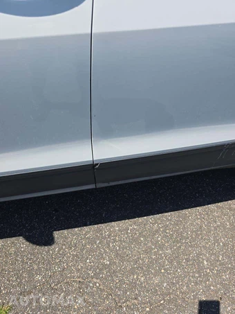 2019 Volkswagen Tiguan SE - miniatura 21