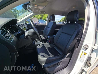 2019 Volkswagen Tiguan SE - miniatura 6