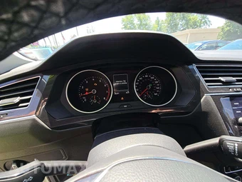 2019 Volkswagen Tiguan SE - miniatura 9