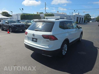 2019 Volkswagen Tiguan SE - miniatura 3