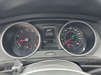 2019 Volkswagen Tiguan SE - miniatura 12