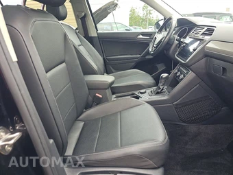 2019 Volkswagen Tiguan SE - miniatura 8