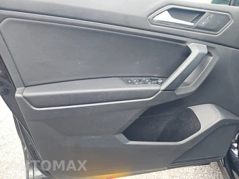 2019 Volkswagen Tiguan SE - miniatura 9