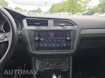 2019 Volkswagen Tiguan SE – miniatura 10