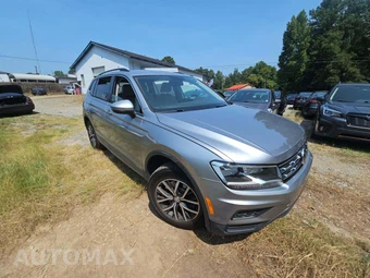 2019 Volkswagen Tiguan SE - miniatura 4