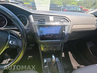 2019 Volkswagen Tiguan SE – miniatura 10