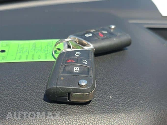 2019 Volkswagen Tiguan SE – miniatura 8