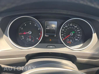 2019 Volkswagen Tiguan SE – miniatura 9