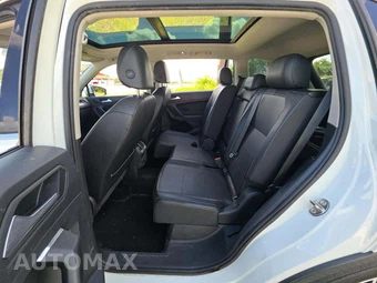 2019 Volkswagen Tiguan SE – miniatura 13