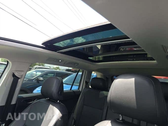 2019 Volkswagen Tiguan SE – miniatura 22