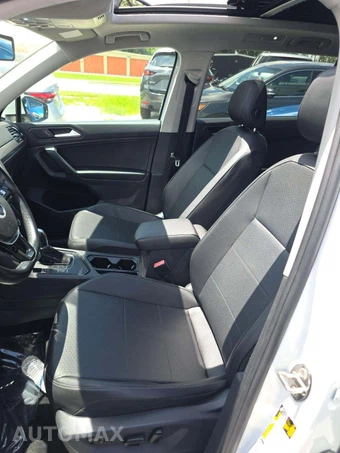 2019 Volkswagen Tiguan SE – miniatura 6