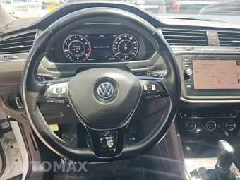 2019 Volkswagen Tiguan SEL - miniatura 10