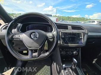2019 Volkswagen Tiguan SEL Jet Black R-Line - miniatura 11