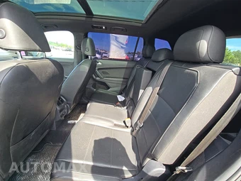 2019 Volkswagen Tiguan SEL Jet Black R-Line - miniatura 13