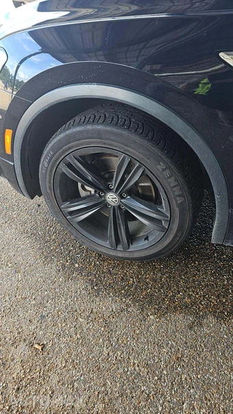 2019 Volkswagen Tiguan SEL Jet Black R-Line - miniatura 23