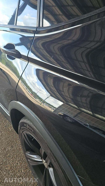 2019 Volkswagen Tiguan SEL Jet Black R-Line - miniatura 34