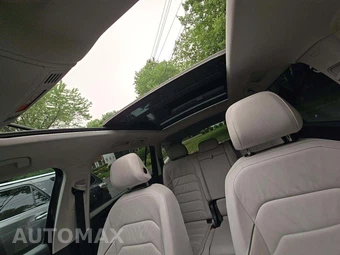 2019 Volkswagen Tiguan SEL Premium - miniatura 11