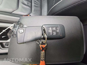 2019 Volkswagen Tiguan SEL Premium - miniatura 8