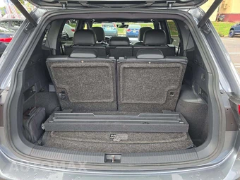 2019 Volkswagen Tiguan SEL R-Line - miniatura 15