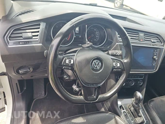 2019 Volkswagen Tiguan SEL R-Line - miniatura 10