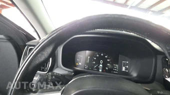 2019 Volvo S60 T5 Momentum - miniatura 24