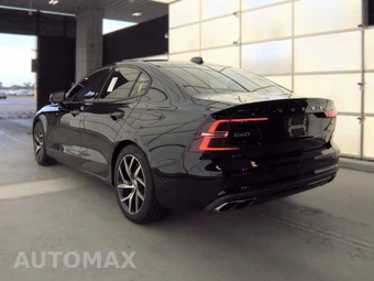 2019 Volvo S60 T5 Momentum - miniatura 6