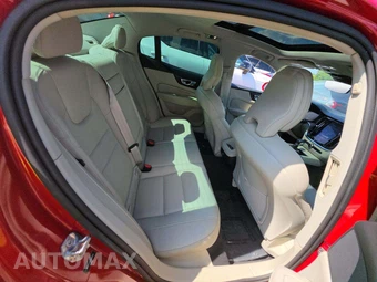2019 Volvo S60 T5 Momentum – miniatura 16
