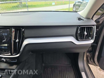 2019 Volvo S60 T5 Momentum – miniatura 19