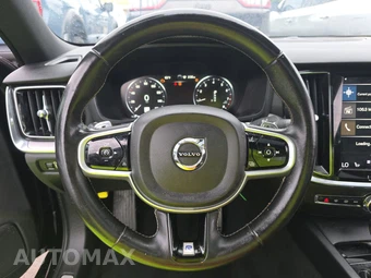 2019 Volvo S60 T5 R-Design – miniatura 10
