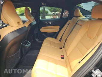 2019 Volvo S60 T6 Inscription - miniatura 13