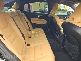 2019 Volvo S60 T6 Inscription - miniatura 16
