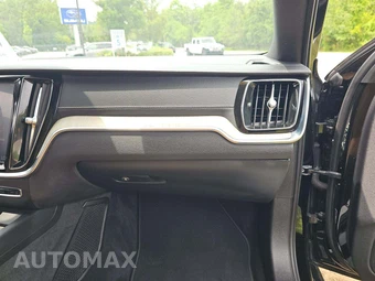 2019 Volvo S60 T6 Inscription - miniatura 19
